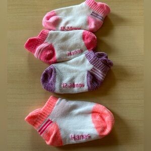 3/$20 | Hanes Toddler Athletic Ankle Socks | Set of 4 | Size 12-24 months